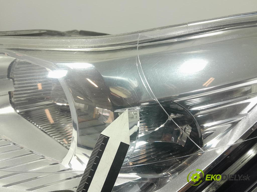 Citroen C5 2015 Reflektor: Vľavo: 9674398380