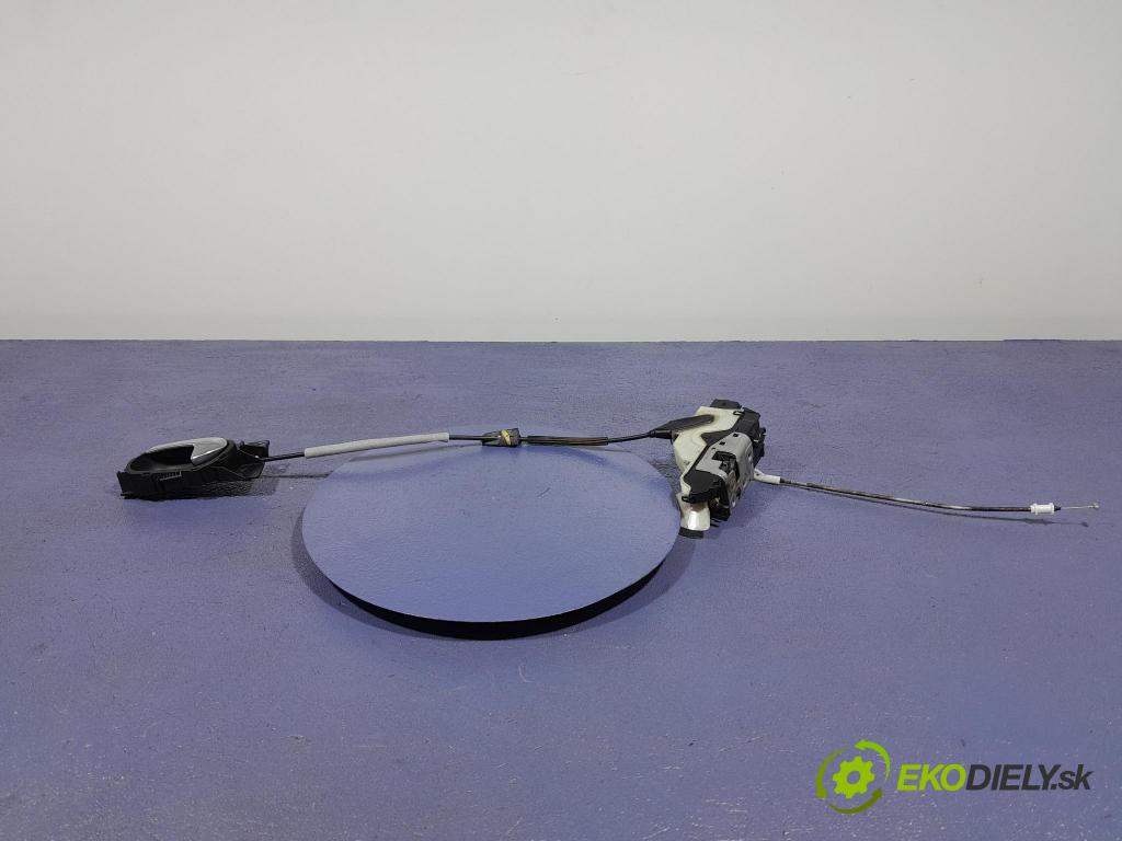 Citroen C4 2012 zámek dveře před Levý: 45017185