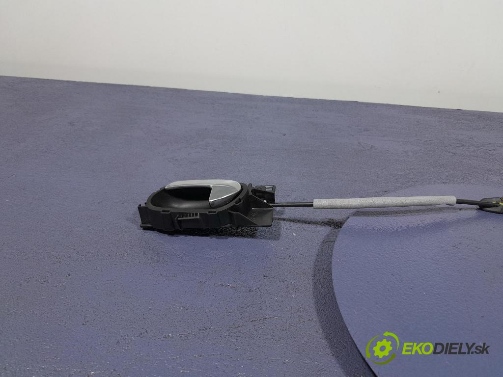 Citroen C4 2012 zámek dveře před Levý: 45017185