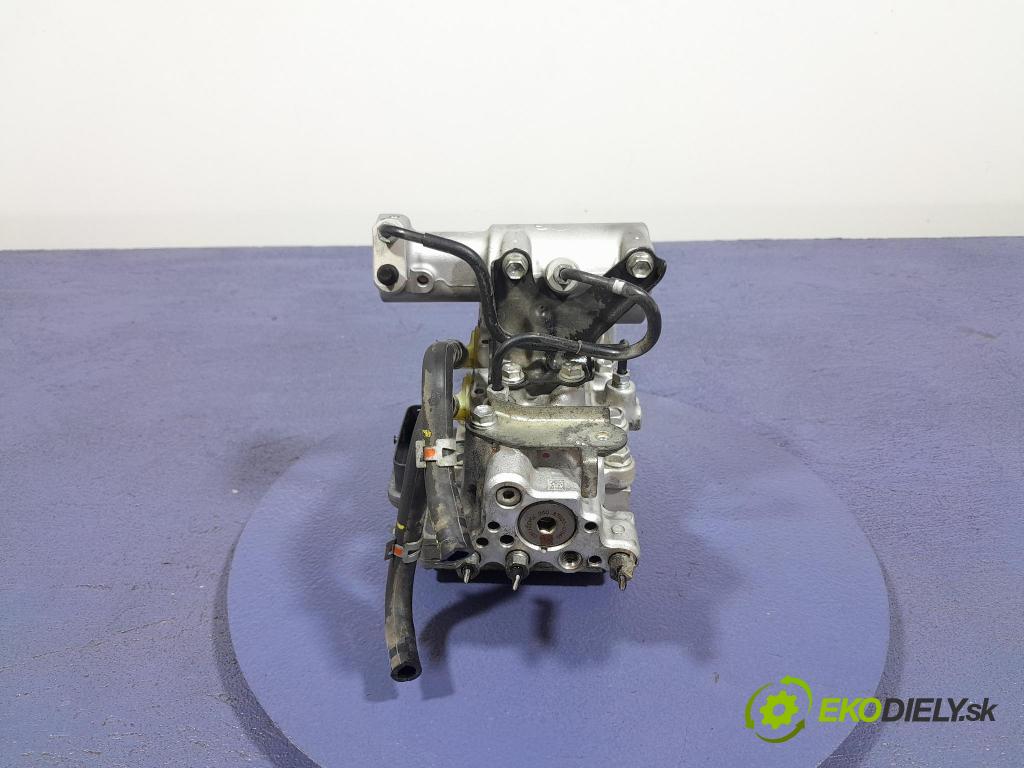 Toyota Auris 2017 čerpadlo Brzda: 427270-47030