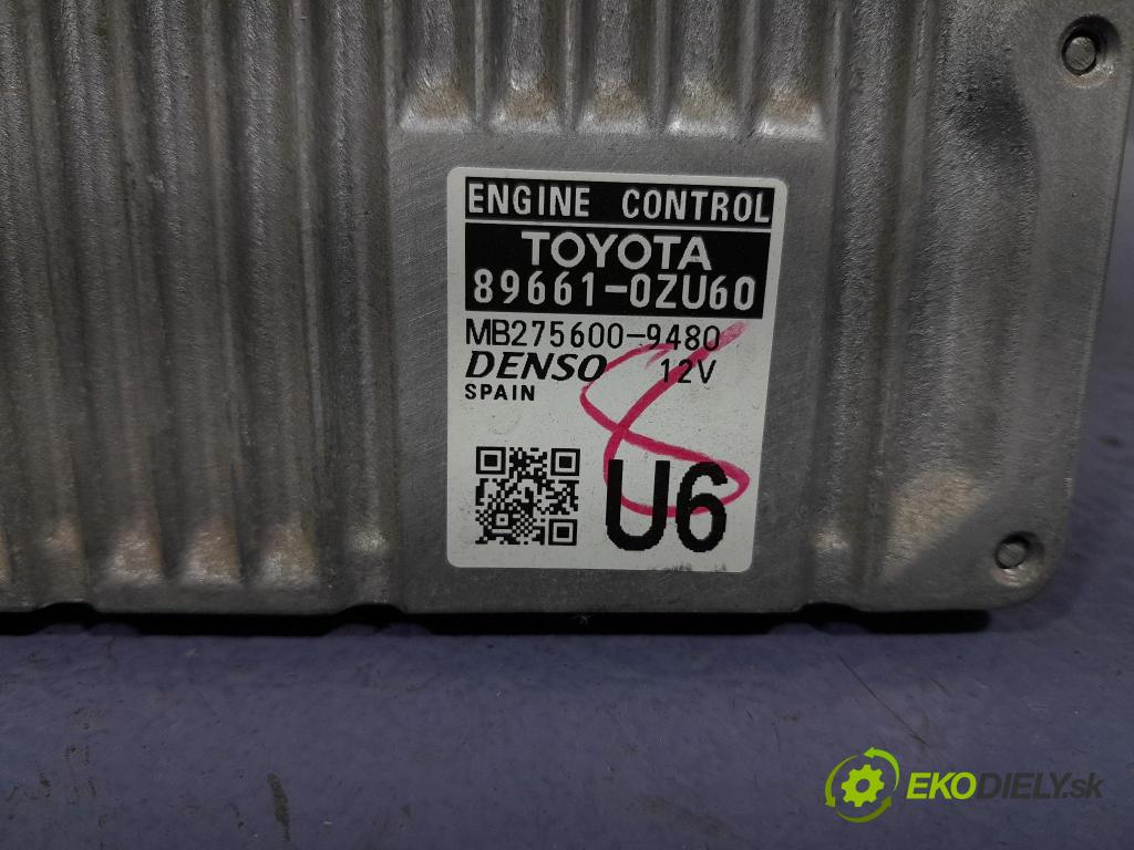 Toyota Auris 2017 riadiaca jednotka Motor: 89661-0ZU60