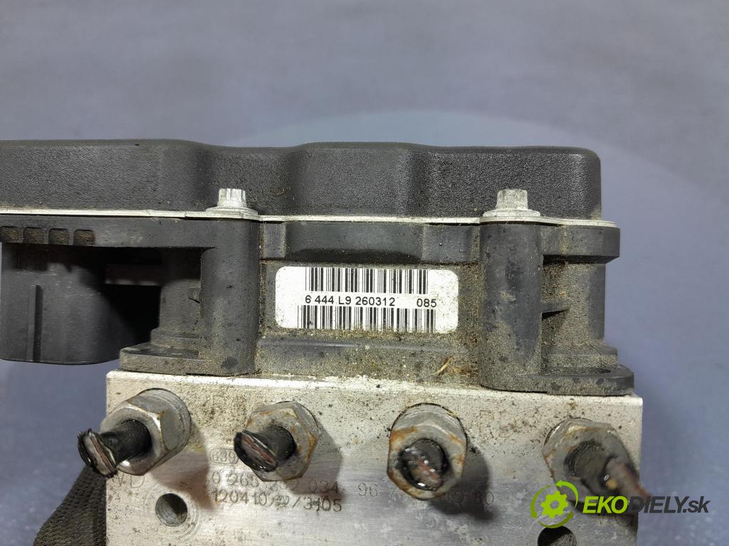Citroen C4 2012 čerpadlo ABS x 9677024980
