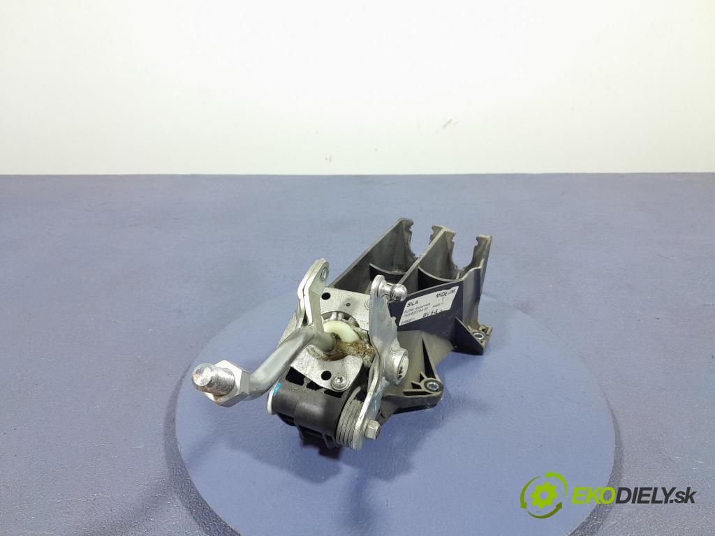 Renault Midlum 2011 kulisa Změny Ozubené kola: 7420820764