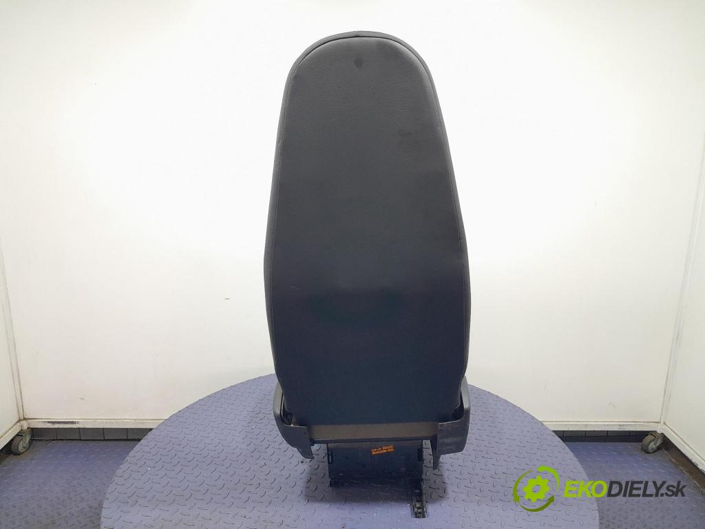 Renault Midlum 2011 Sedačka spolujazdca