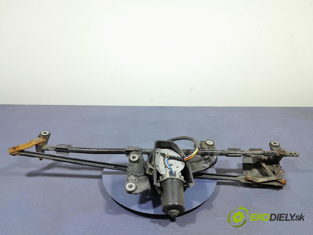 Renault Midlum 2011 mechanizmus motor: Stierače: Predné