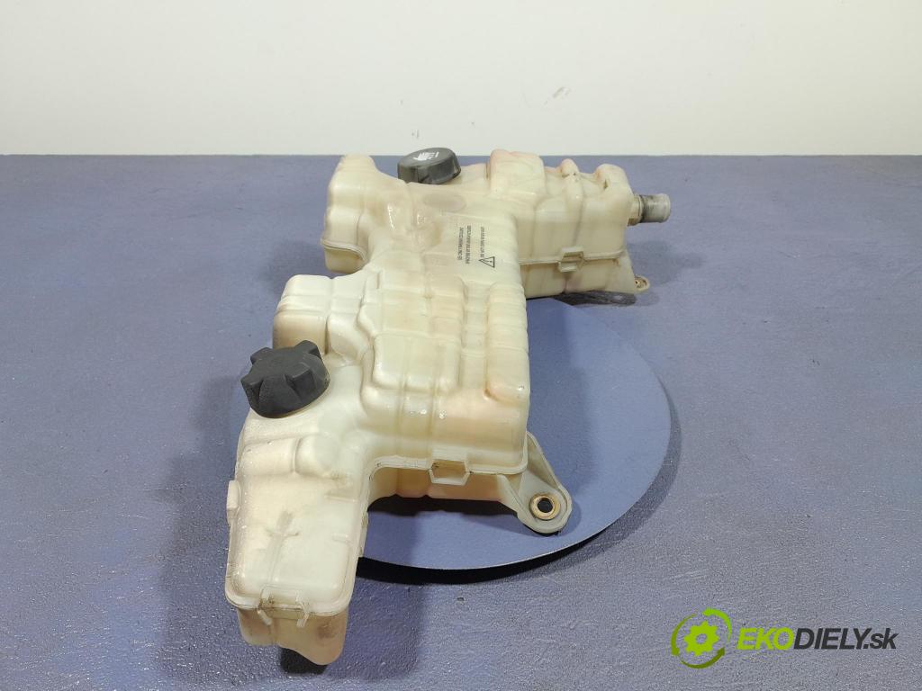 Renault Midlum 2011 nádržka Kompenzačné: 1018812S01