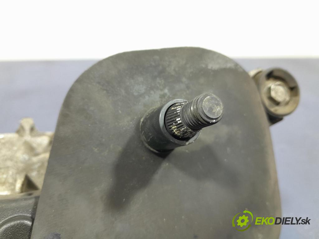 Citroen C5 2015 mechanizmus motor: Stierače: Predné 9682761480