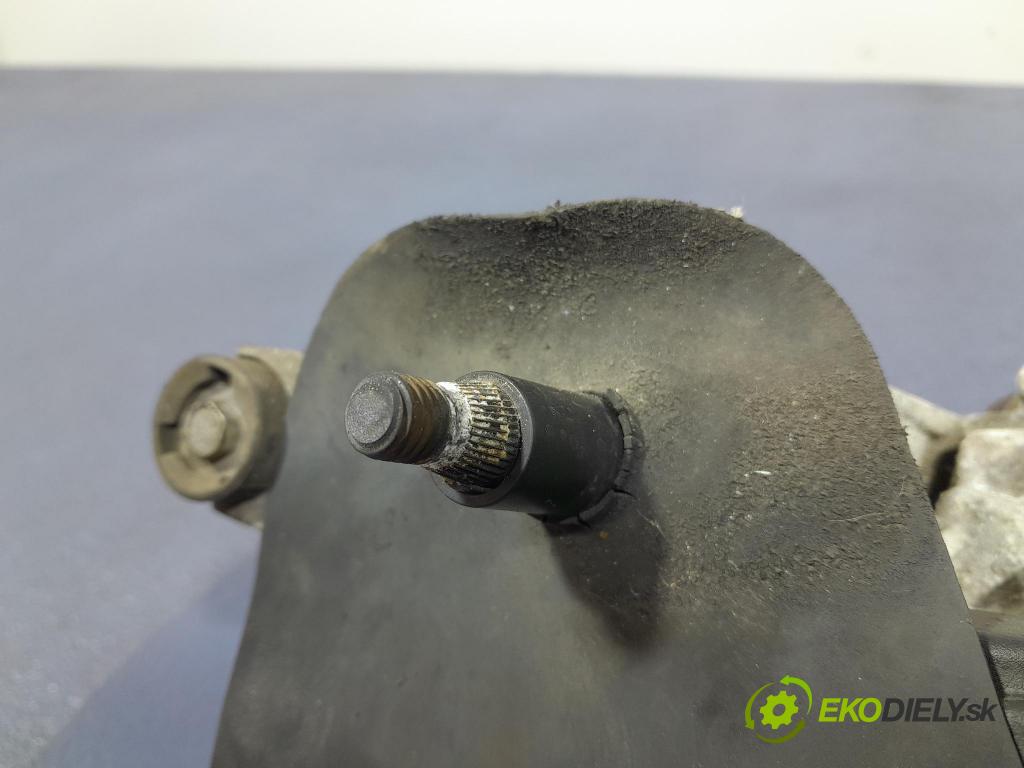 Citroen C5 2015 mechanizmus motor: Stierače: Predné 9682755580