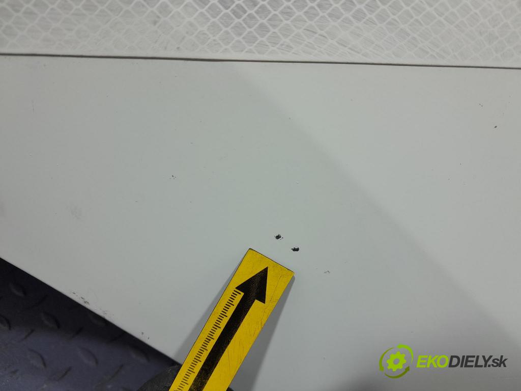 Renault Midlum 2011 dvere Predné pravé