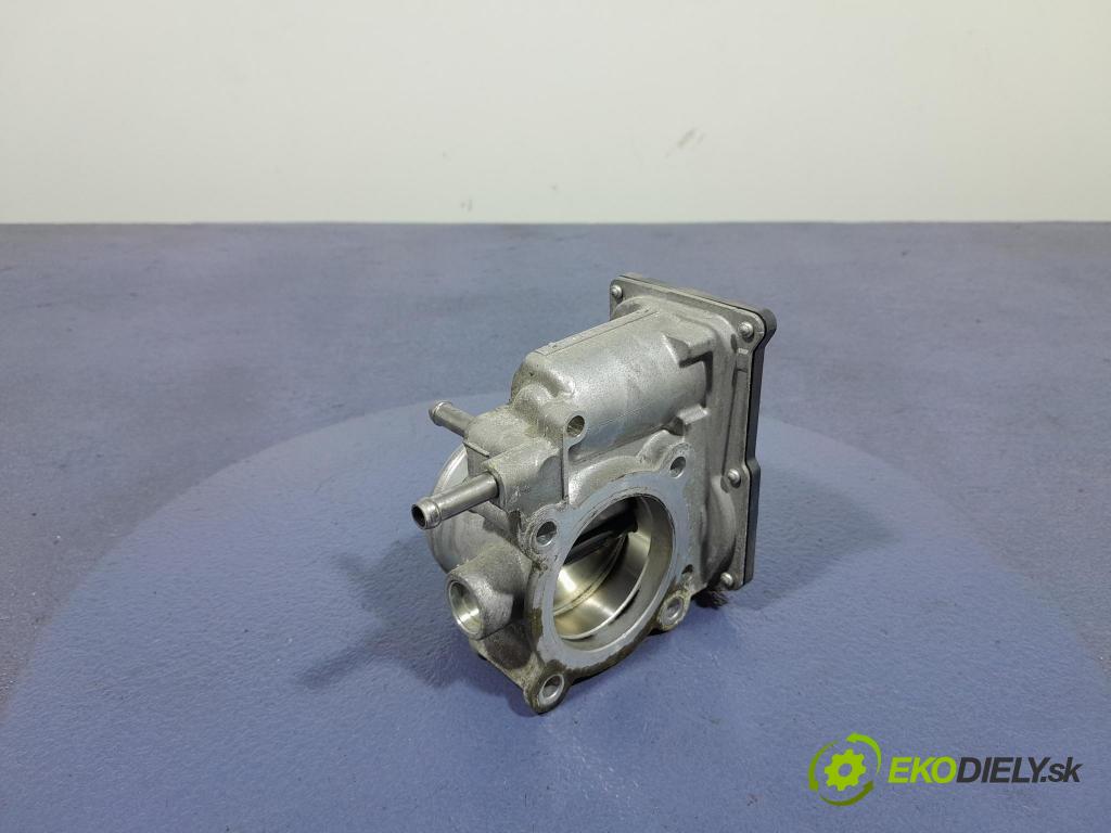 Toyota Auris 2017 klapka 22030-0T110