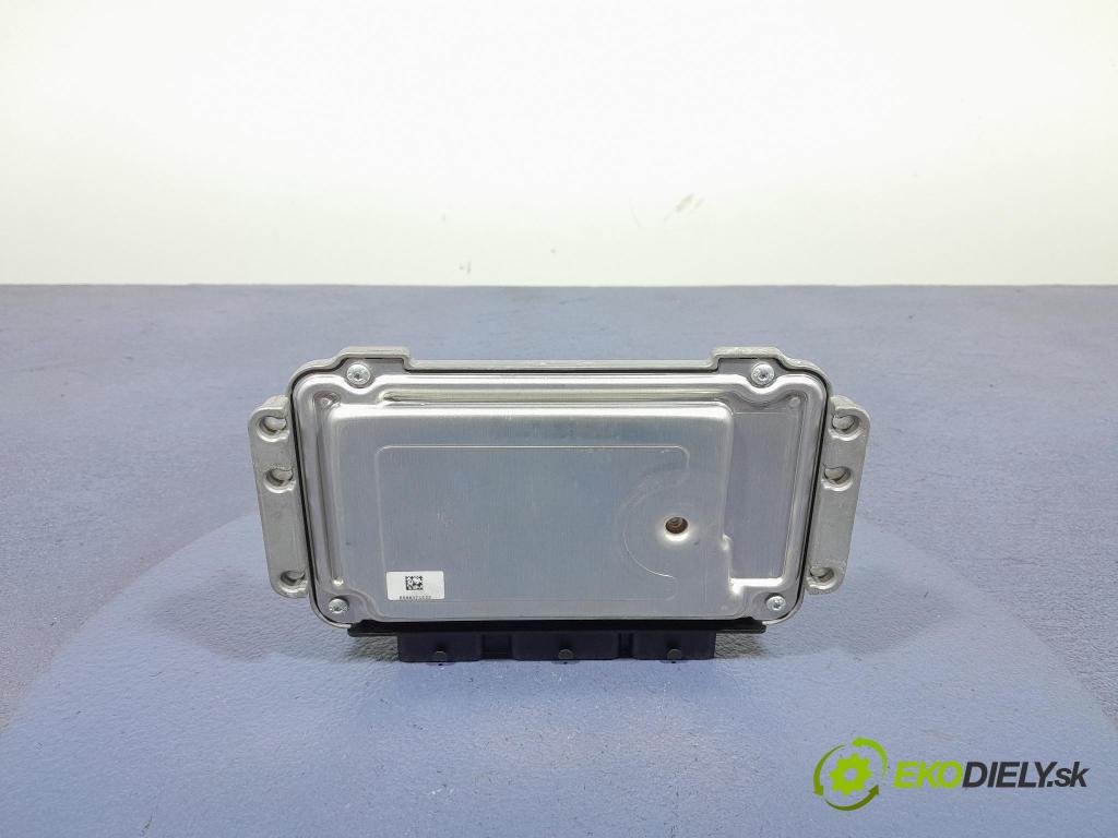 Citroen C4 2006 riadiaca jednotka Motor: 9662307380