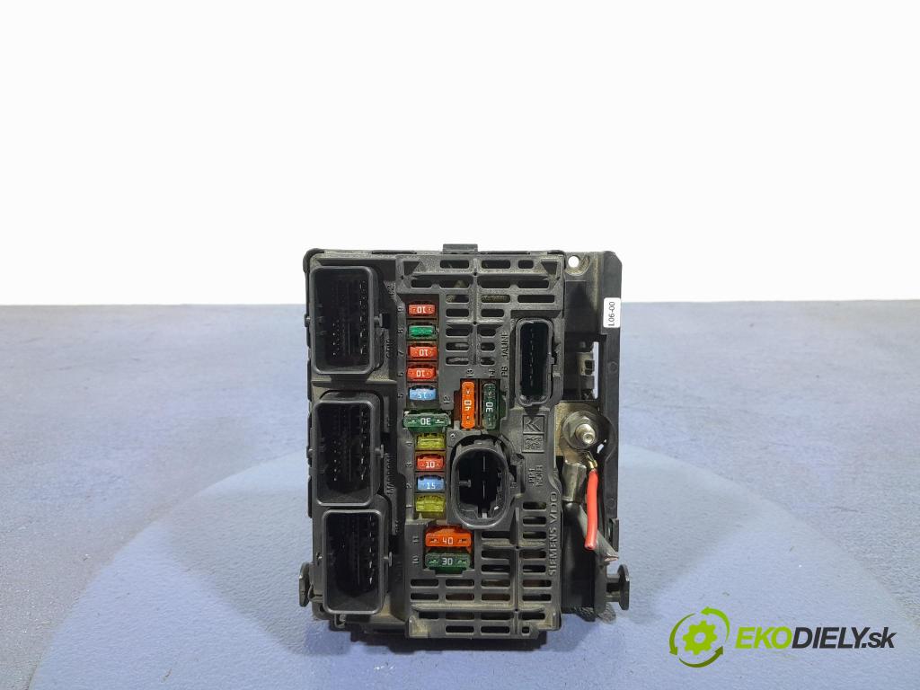 Citroen C4 2006 skrinka Poistky: 9658539680