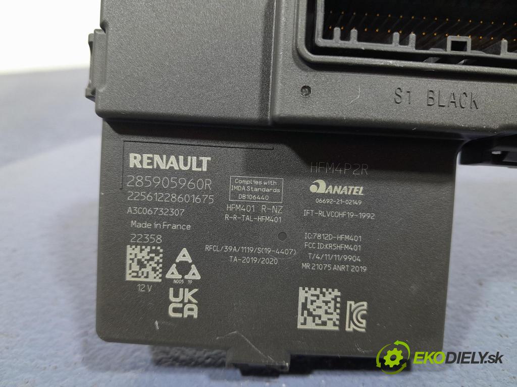 Renault Captur 2023 riadiaca jednotka 285905960R