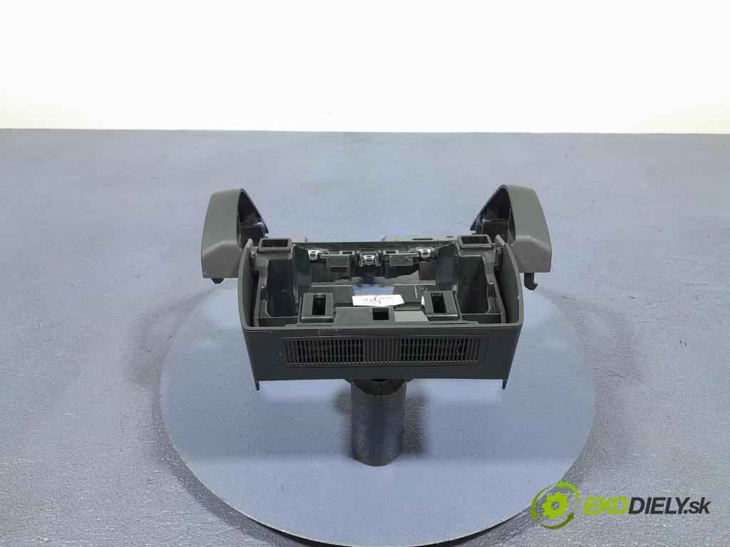 Renault Captur 2023 kryt Plast: Interiéry: 280388301R