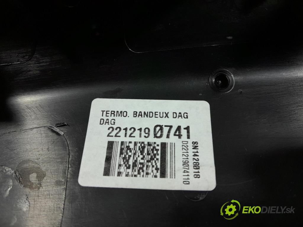 Renault Captur 2023 kryt Plast: Interiéry: 682112465R