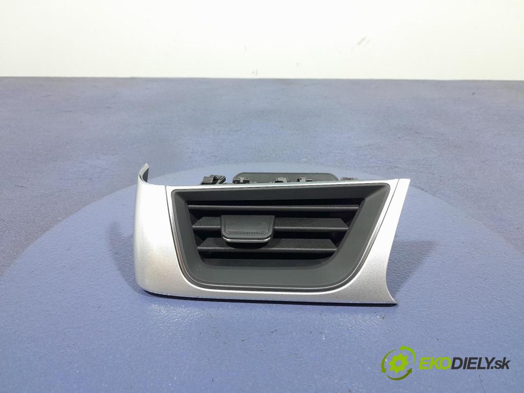 Renault Captur 2023 GRIDS: Prúd vzduchu: Vzduch: 687611390R