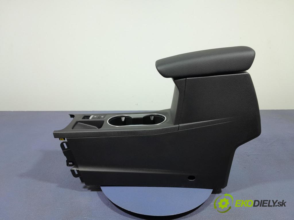 Renault Captur 2023 tunel Stredný: 969308198R