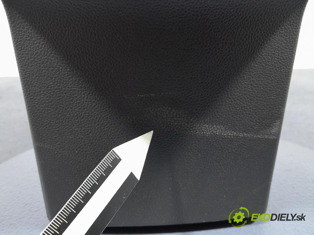 Renault Captur 2023 tunel Stredný: 969308198R