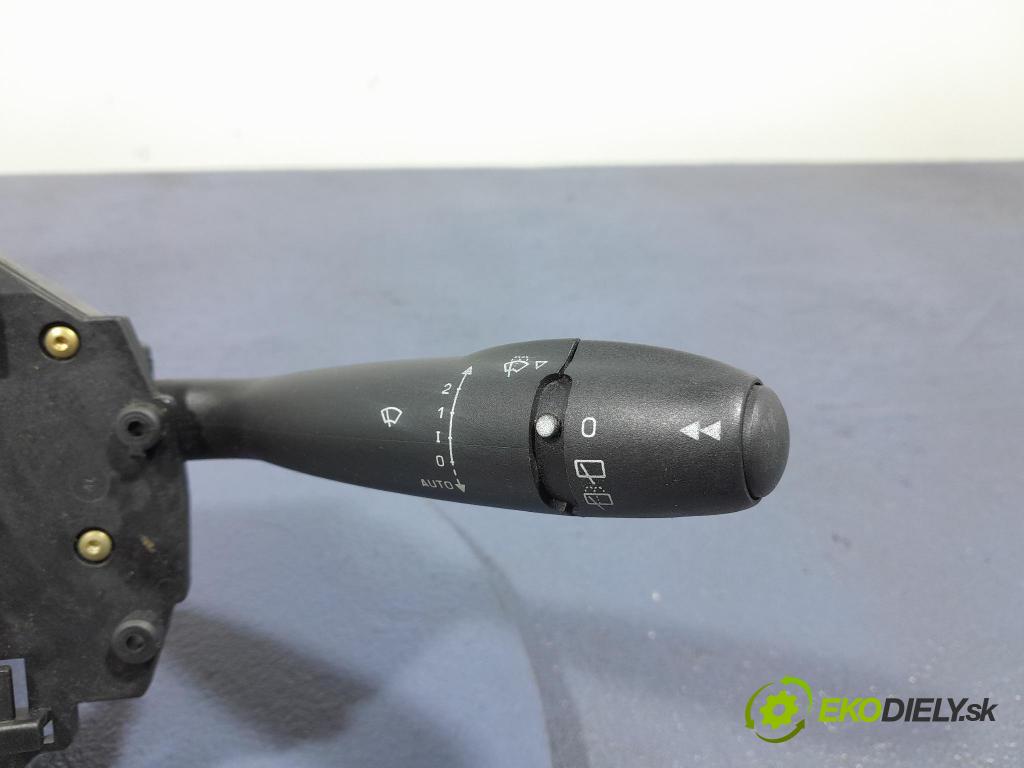 Citroen C4 2006 prepínač Komplex: 96626867XT