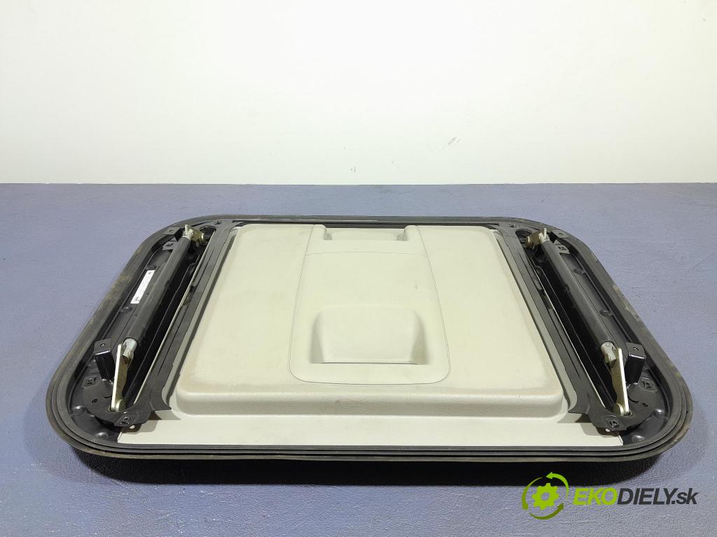 Renault Midlum 2011 Střešní okno: 7421308711