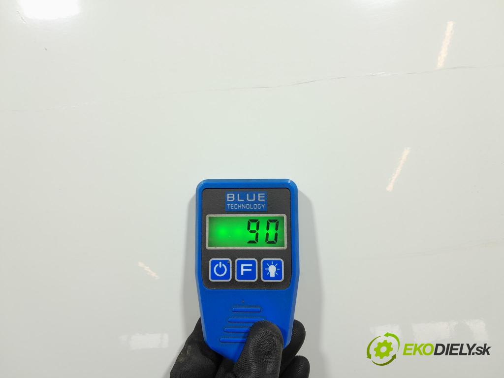 Fiat Doblo 2022 dvere Strana: Posuvné: pravé