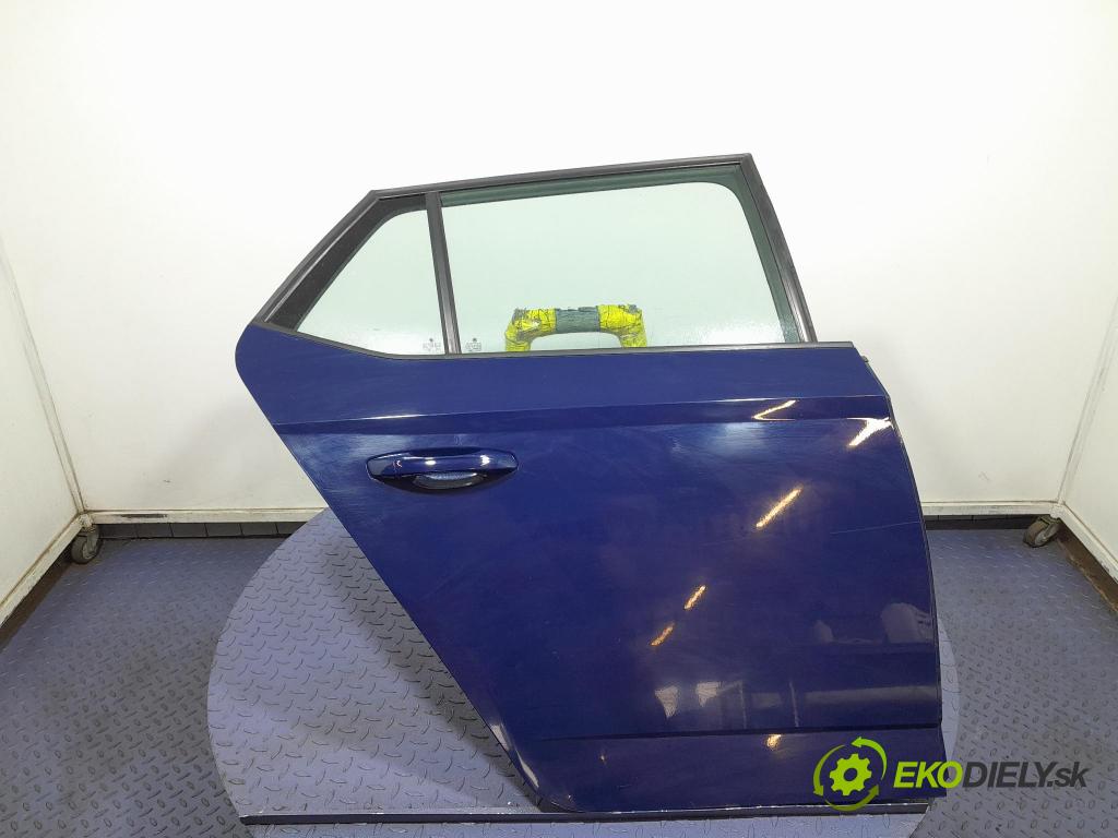 Skoda Fabia 2017 dvere zad pravé
