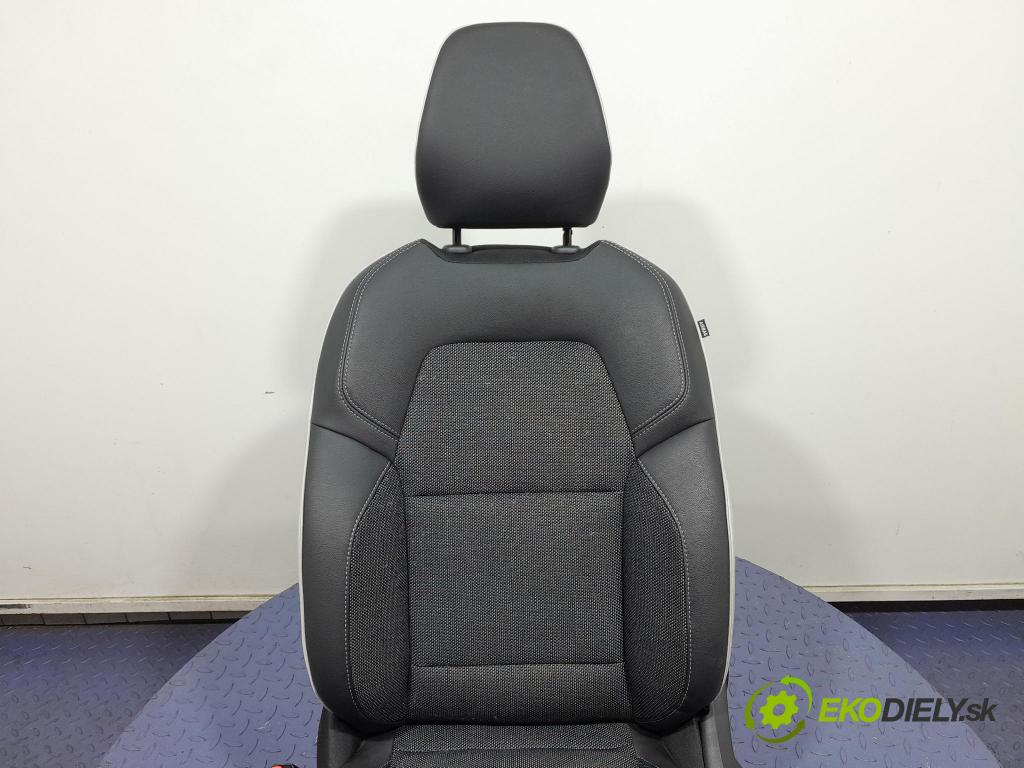 Renault Captur 2023 Sedačka Ovládače: