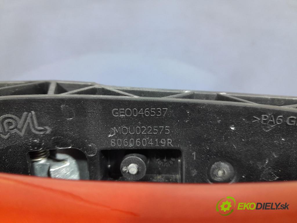 Renault Captur 2023 rukoväť Predné Prava: 806060419R