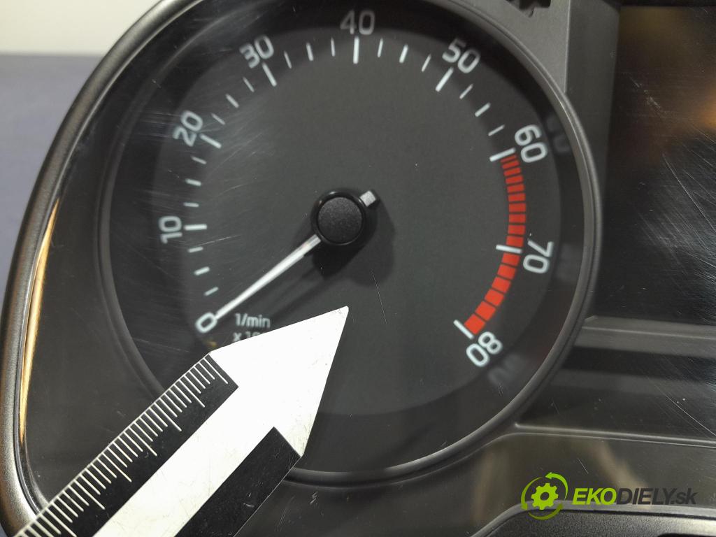Skoda Fabia 2017 prístrojovka/ budíky 6V0920700B