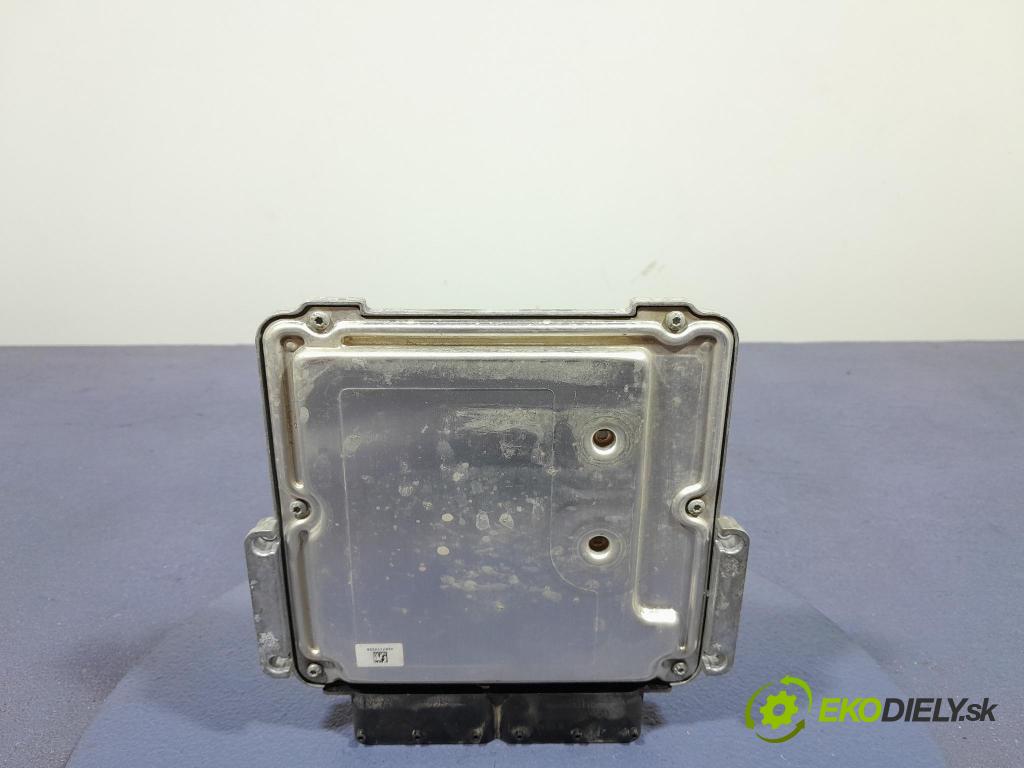 Fiat Doblo 2022 riadiaca jednotka Motor: 46353232