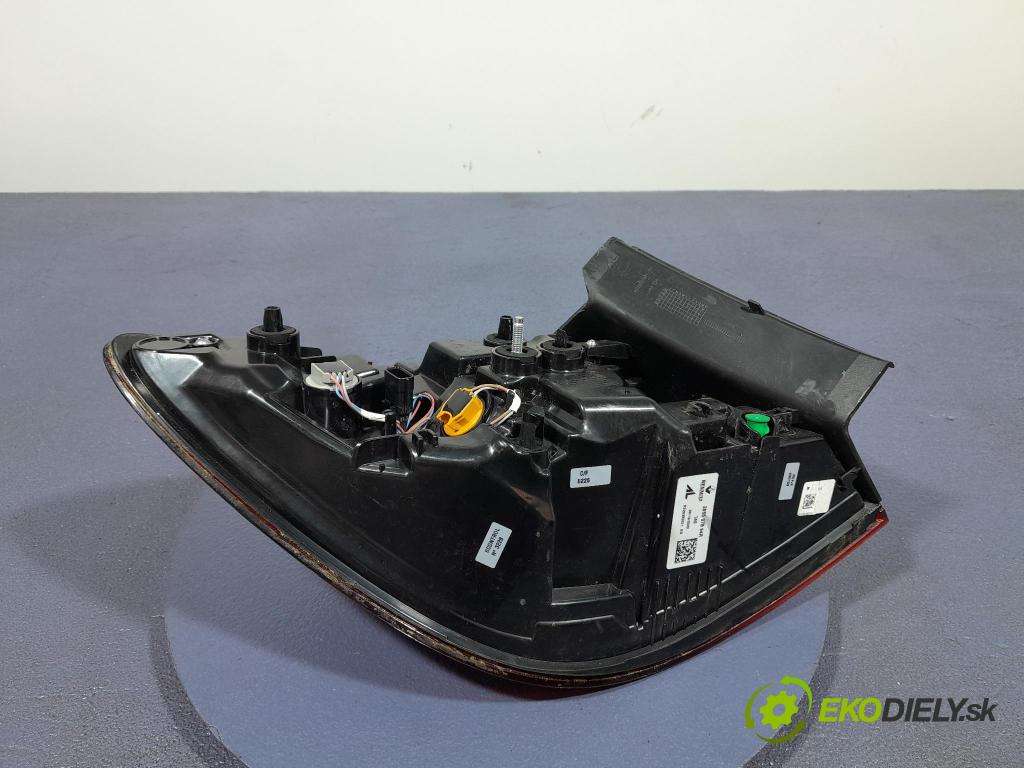 Renault Captur 2023 svetlo / reflektor zad Prava: Vonkajsia: 265507894R