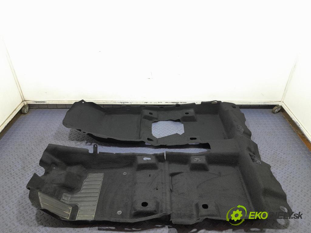 Renault Captur 2023 koberec do auta 749028706R