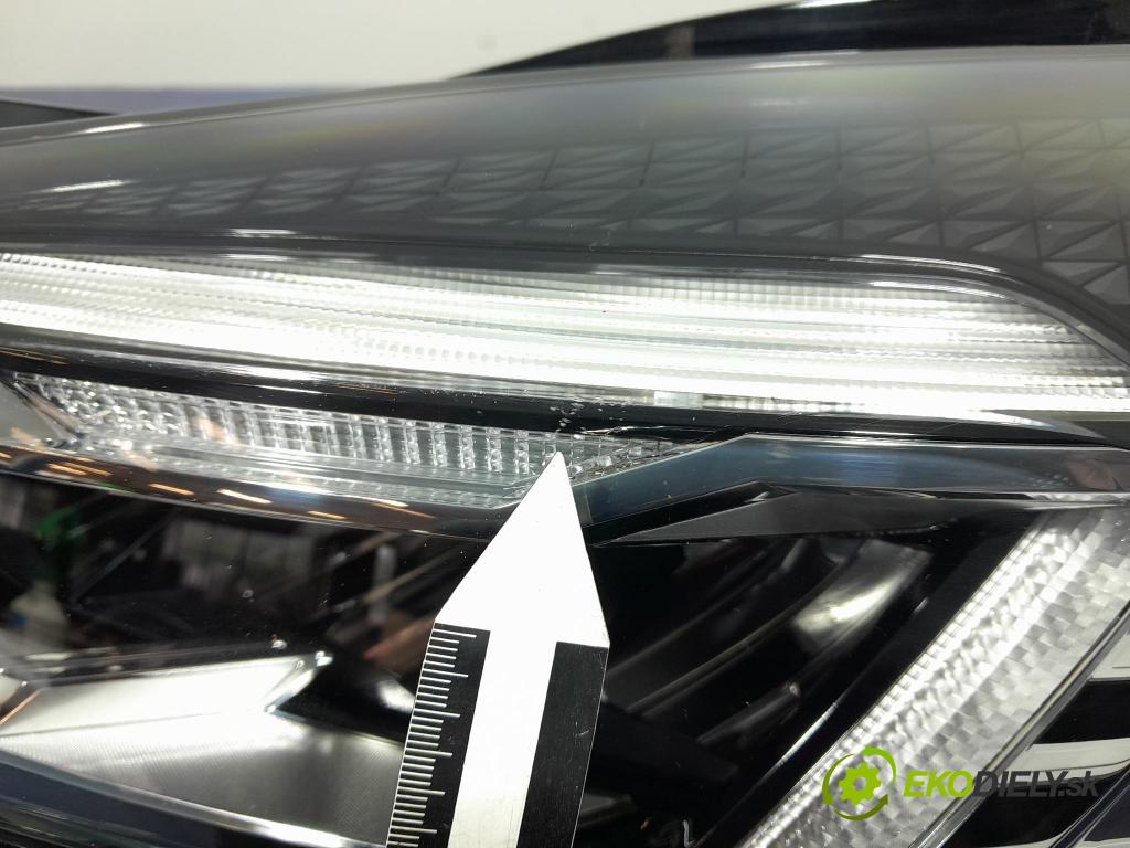 Renault Captur 2023 Reflektor: Vľavo: 260601693R