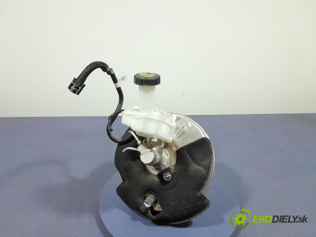Renault Captur 2023 servo Brzdní: 472106191R