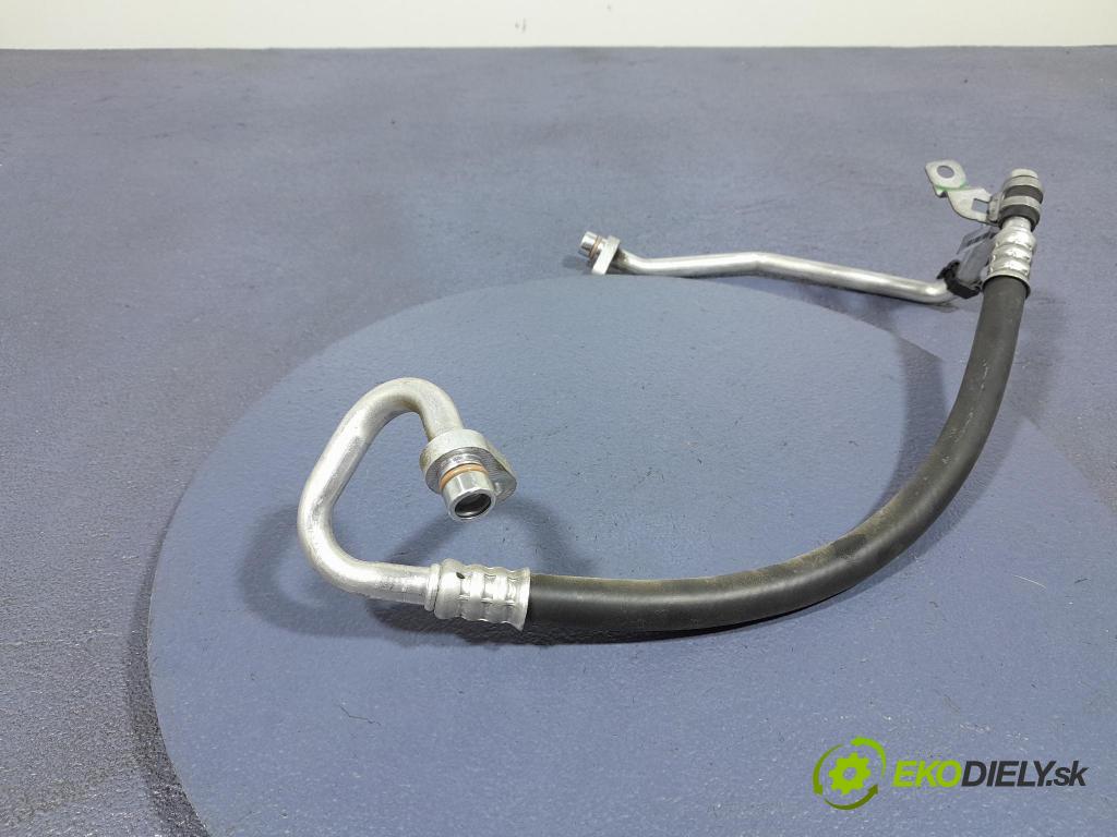 Renault Captur 2023 trubka Klimatizace: 924905848R