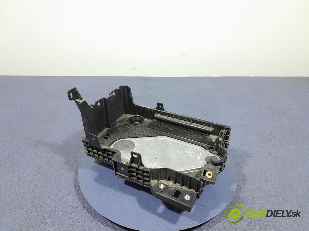 Renault Captur 2023 Základ: batéria 648948662R