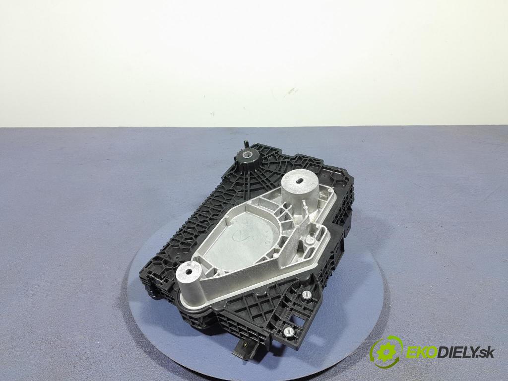 Renault Captur 2023 Základ: batéria 648948662R