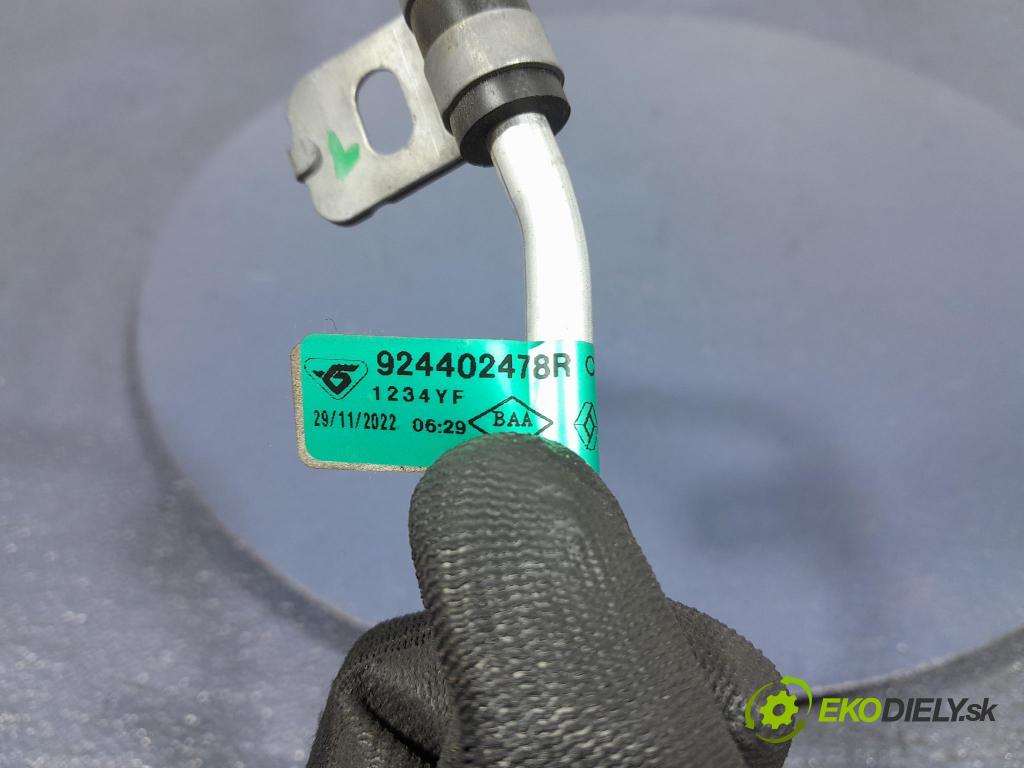 Renault Captur 2023 trubka Klimatizace: 924402478R