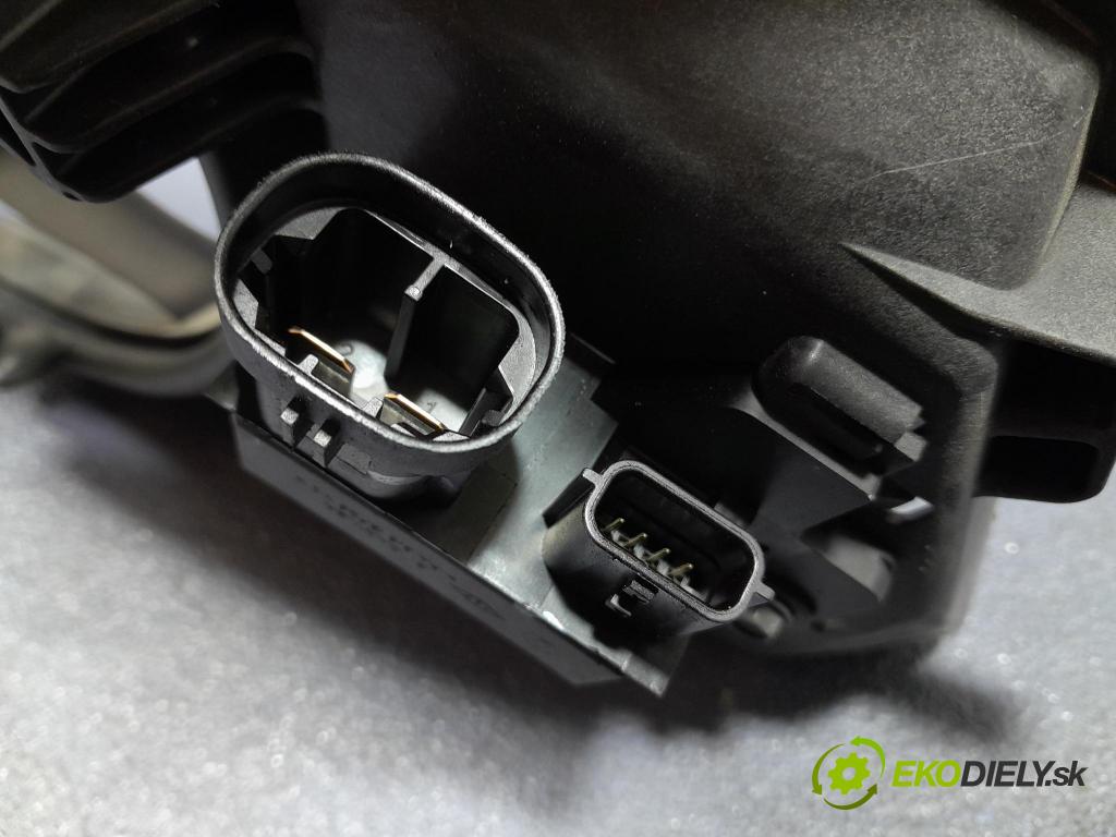 Renault Captur 2023 Ventilátor Chladič: 214810411R