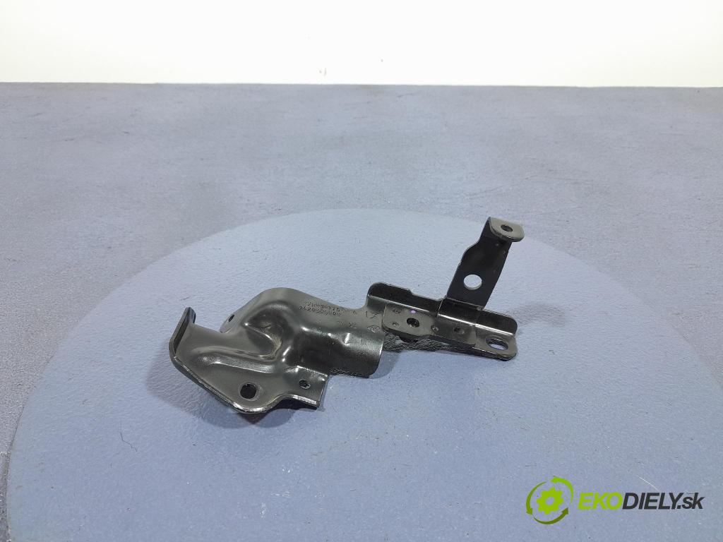 Renault Captur 2023 Termostat 320930176R