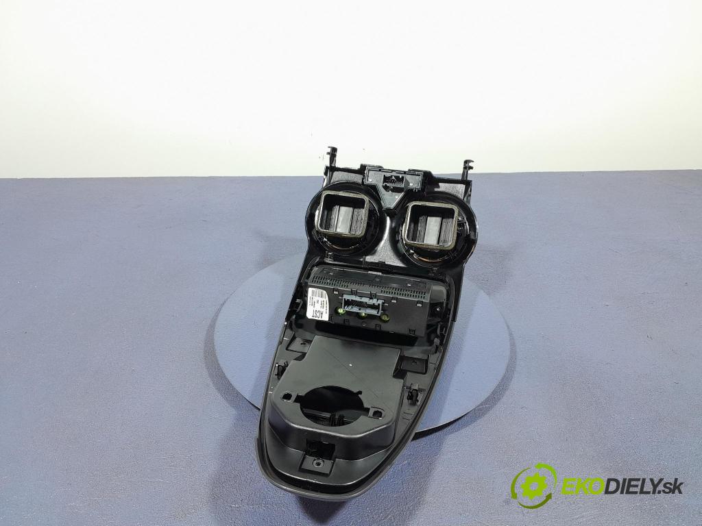 Opel Corsa 2014 Zobrazit: Rádio: / GPS 13373979