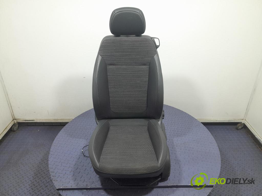 Opel Corsa 2014 Sedadlo Řidiči