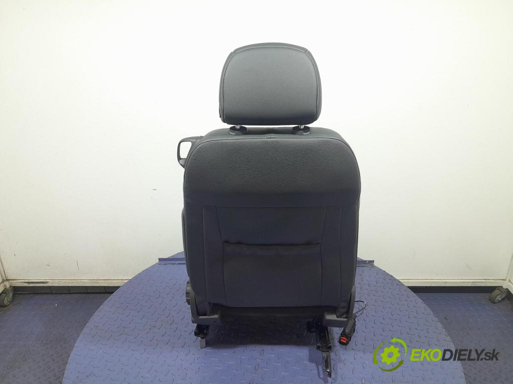 Opel Corsa 2014 Sedadlo Řidiči