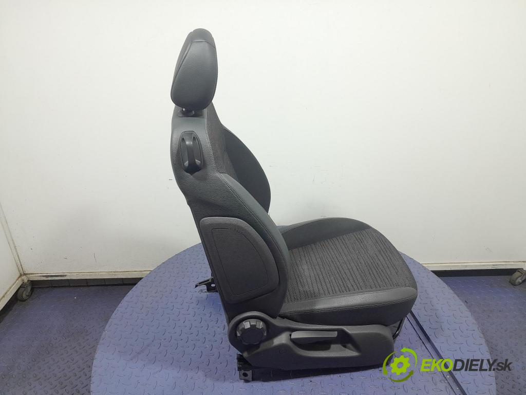 Opel Corsa 2014 Sedačka spolujazdca