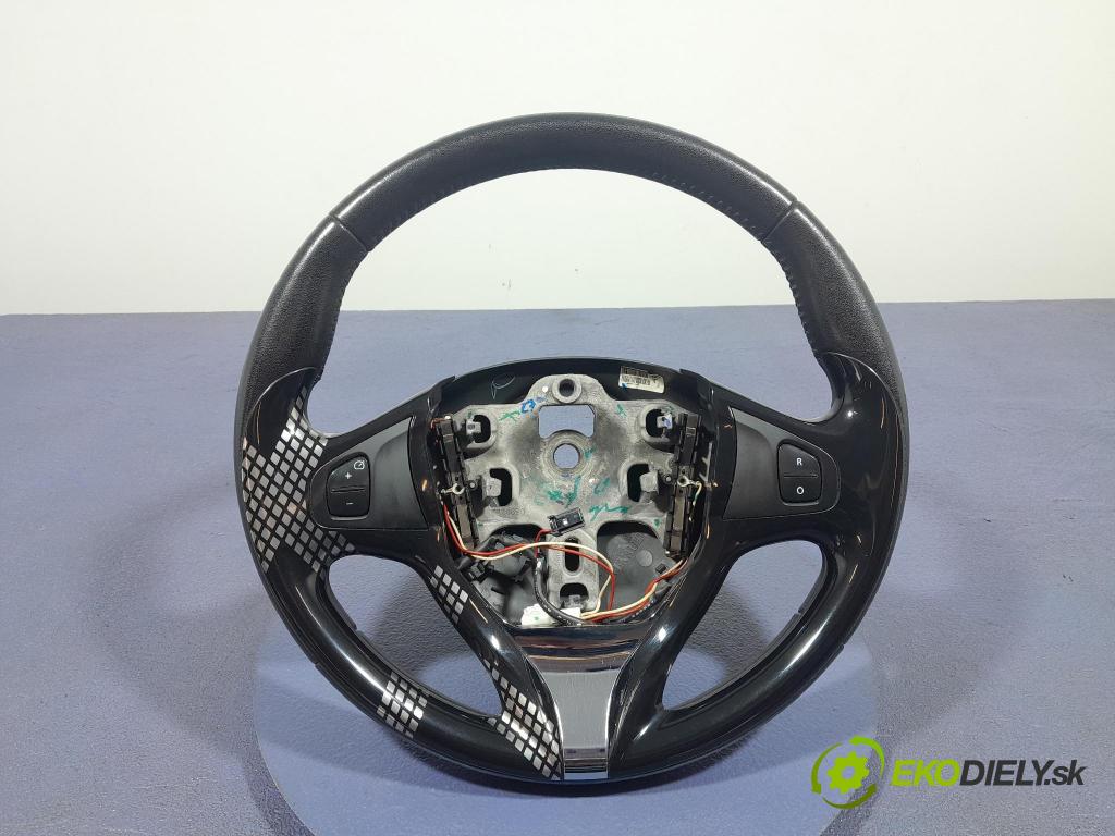 Renault Captur 2014 volant 484004127R