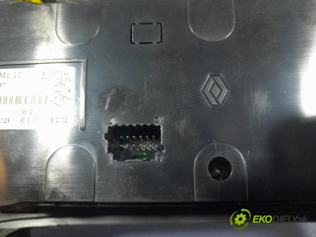 Renault Captur 2014 prepínač Klimatizácia: Prúd vzduchu: 275108796R