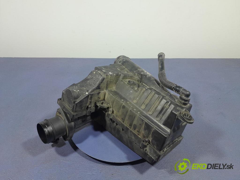 Vw Passat 2006 obal Filtre: Vzduch: 3C0129607AF