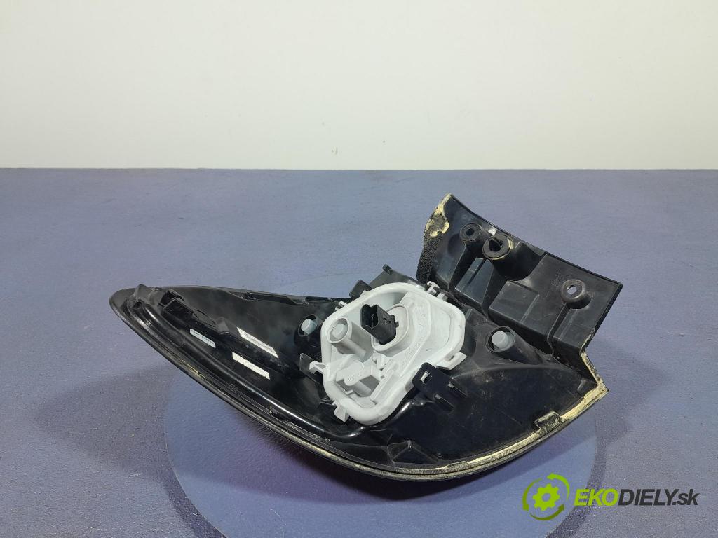 Renault Captur 2014 světlo Zad: Práva: Mimo: 265502731R