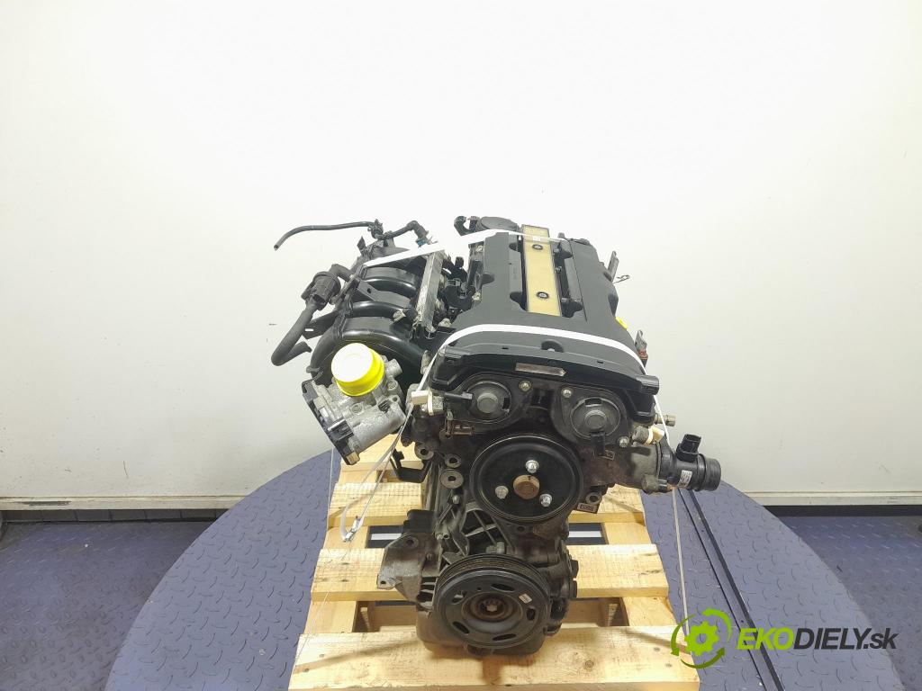 Opel Corsa 2014 motor Benzín: A14XER