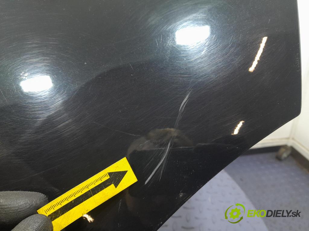 Renault Captur 2014 dvere zad Vľavo: